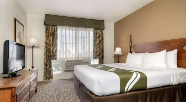 Одноместный люкс Quality Inn & Suites Tulare