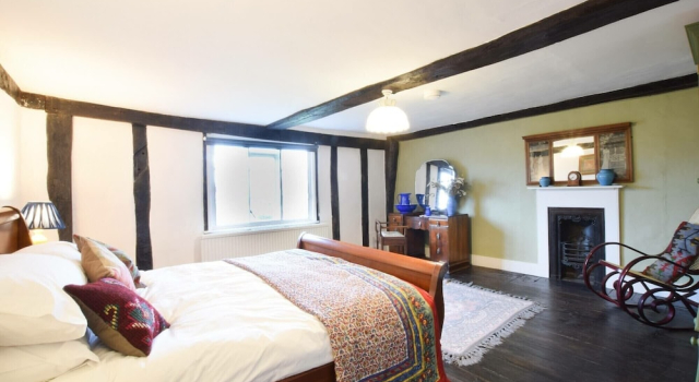 Church Farmhouse, Cookley, Boek Vakantiehuis Vakantiehuizen in Merseyside, Cottage