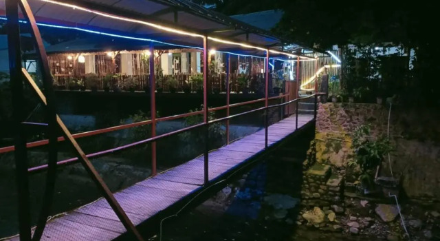 Номер Economy Brown Bamboo Guest house & jungle trekking orang-utan