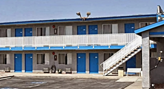 Devonshire Inn Motel, Prenota Motel Rosamond California