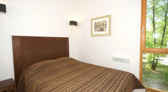 Nice apartment with dishwasher in the beautiful ValJoly, Varaa Huoneisto Eppe-Sauvage Picardy