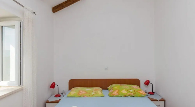 Restful Villa in Dalmatia with Garden, Buchen Sie Villa Koločep Koločep