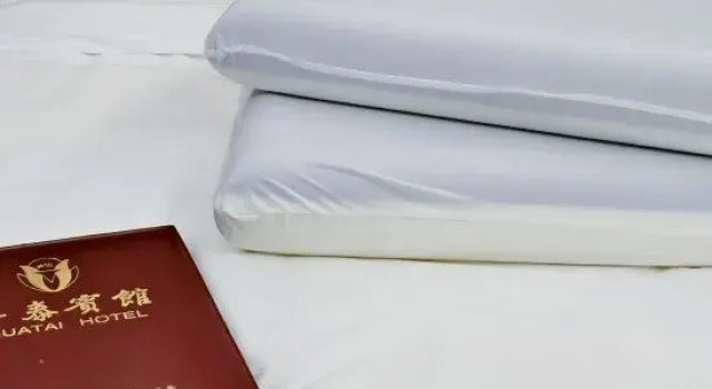 Люкс Business Huatai Hotel