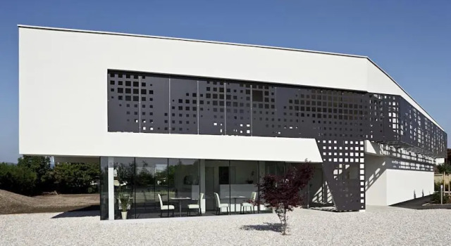 Hotel Caldor - 24h self-check in, Book Hotel Hotels in Vienna surrounding with Parking, Parking