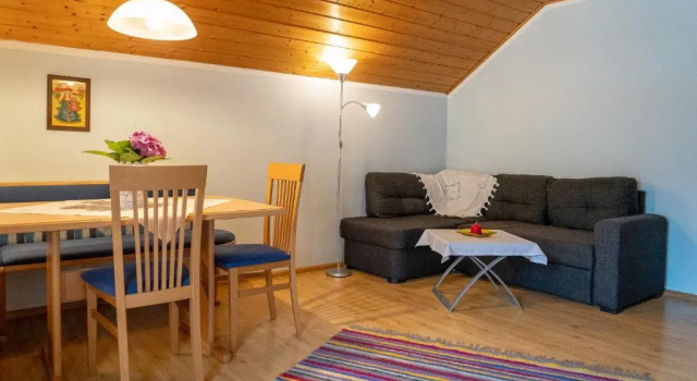 Haus Sonja, Varaa Hotelli Altaussee 