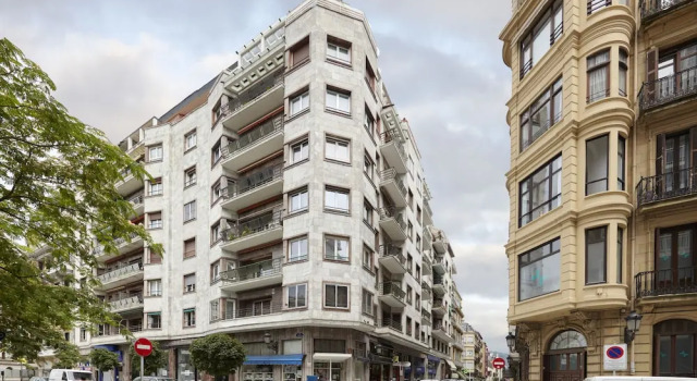 Arrasate 2 Apartment by FeelFree Rentals, Rezerwuj Apartament Hotele w Baskonia z parkingiem, Parking