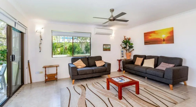 Ground floor, air condtioned apartment!, Брондау Пәтер Bongaree Bribie Island