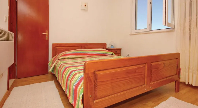 Awesome Home in Racisce With Wifi and 2 Bedrooms