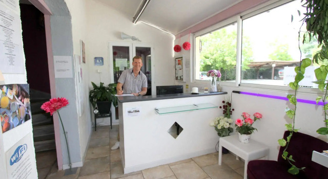 Auberge Des Pins, Забронировать Хостел Туррет Холмы Файанс