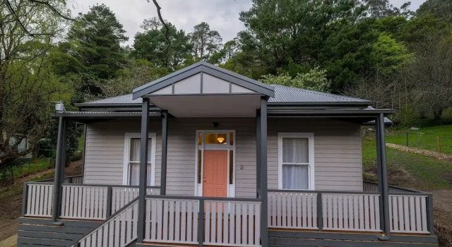 Ferntree Digs Cottage, Book Feriehus Sommerhuse i Melbourne, Hytte
