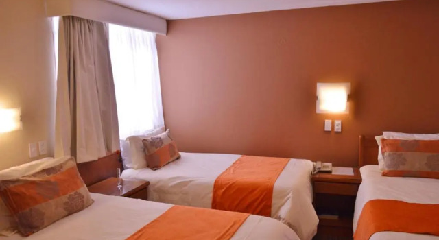 Трёхместный номер Standard La Carolina Inn