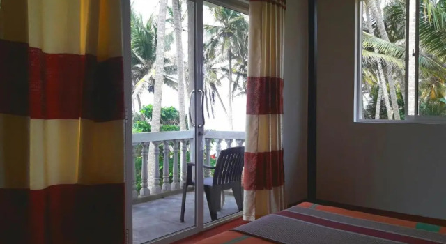 Двухместный номер Standard с балконом и с видом на море SunRay Rest - Beach View Homestay
