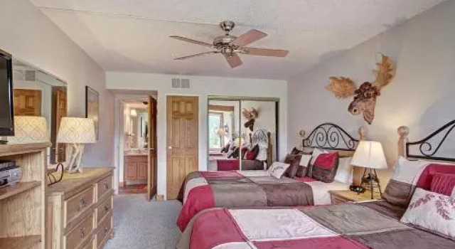 Sh404 Summit House Condo