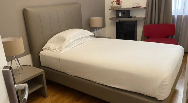 Номер Economy Ai Suma Hotel