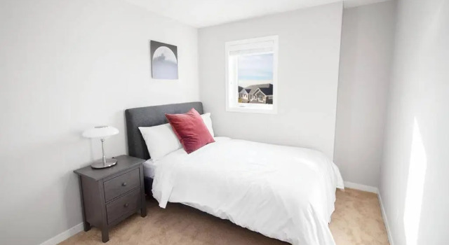 Luxurious 2 Bedroom Townhouse in South Winnipeg, Reserva ahora Hotel Hoteles en Manitoba con aparcamiento, Aparcamiento
