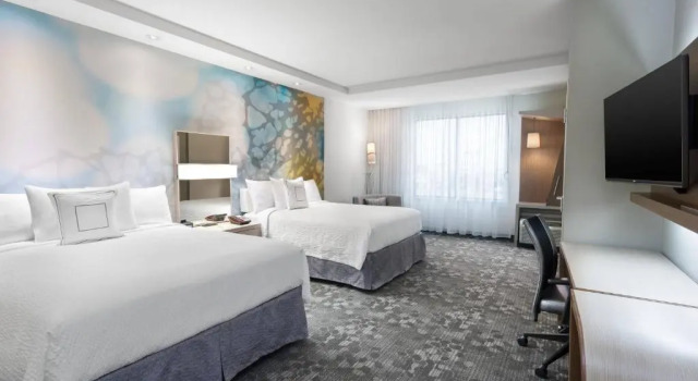 Четырёхместный номер Standard Courtyard by Marriott Houston Katy Mills