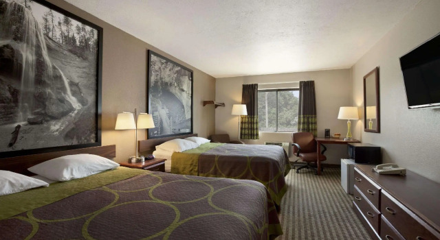 Четырёхместный номер Standard Super 8 by Wyndham Fremont NE