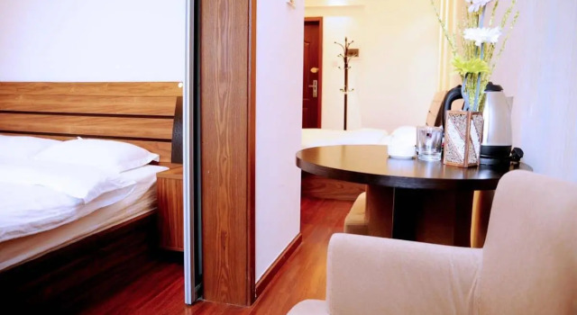 Chengdu Metropolitan Home Hotel Apartment