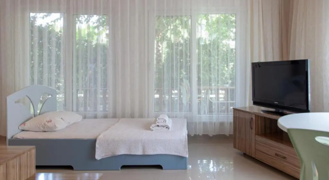 Апартаменты с балконом и с красивым видом из окна Dolunay Apart Hotel