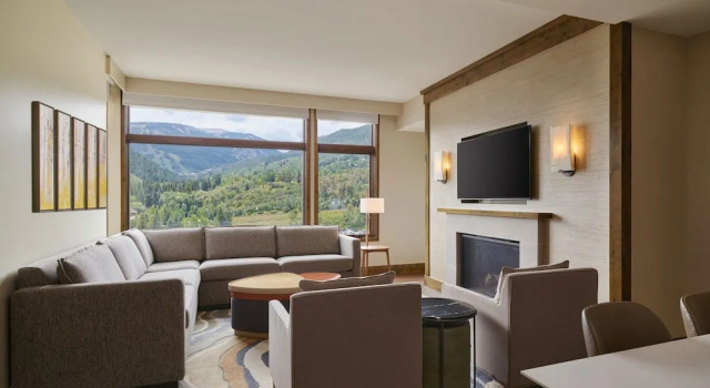 Люкс c 1 комнатой с видом на горы The Westin Riverfront Resort & Spa, Avon, Vail Valley