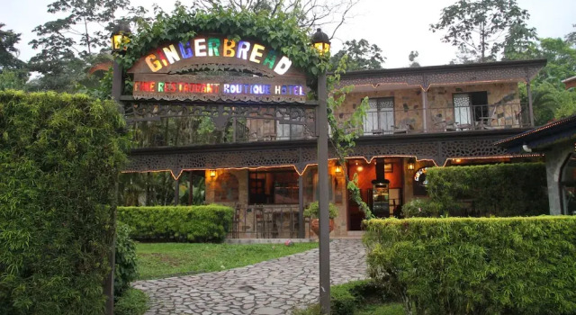 Gingerbread Hotel and Restaurant, Rezerwuj Hotel Arenal Guanacaste