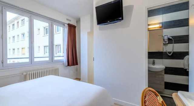 Двухместный номер Comfort Hôtel Rouen Alba