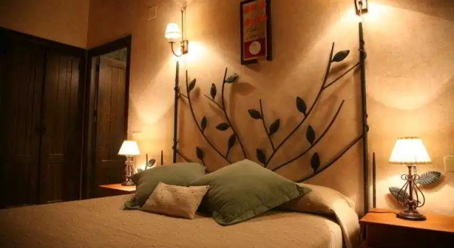 La Galamperna, Rezervați Hotel Nava del Barco 