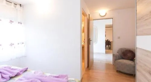 Apartment Adrijana, Prenota Appartamento Hotel a Isole Quarnerine con parcheggio, Parcheggio