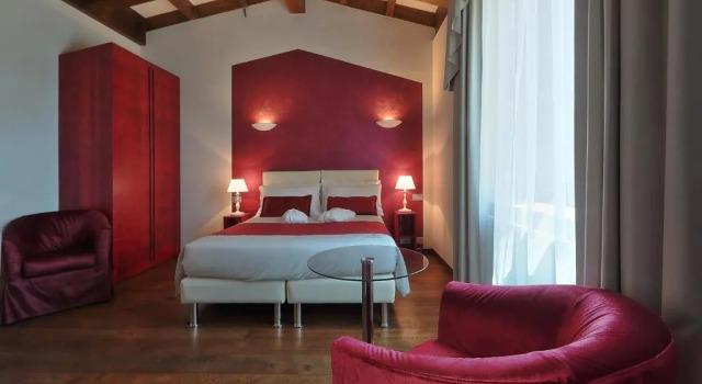 Полулюкс RELAIS VAL DORCIA