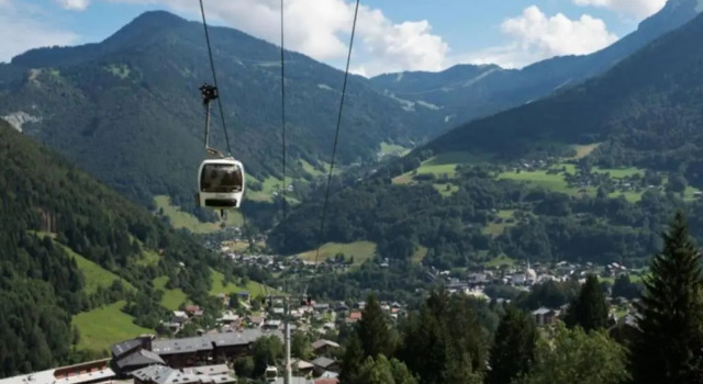 Студия Les Cimes, Chaleureux studio 4 pers, 50m du télécabine, vue dégagée sur les pistes, DRAPS NON COMPRIS