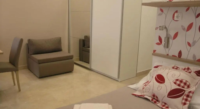 Apartments Dobrila, Забронировать Апартаменты/квартира Отели Подгора с парковкой, Парковка