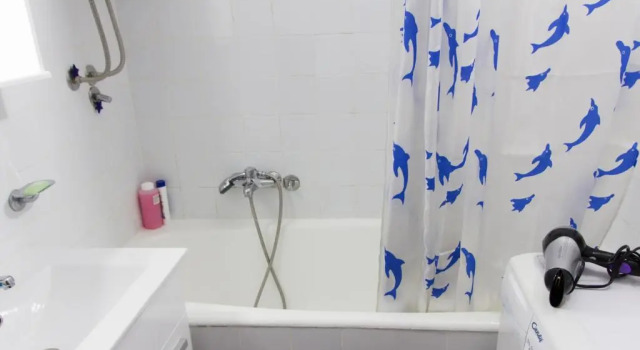 Sunny Apartment, Забронировать Апартаменты/квартира Отели Белграда с парковкой, рядом с Музей Николы Тесла, Парковка