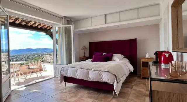 Номер Standard с красивым видом из окна les petites terrasses