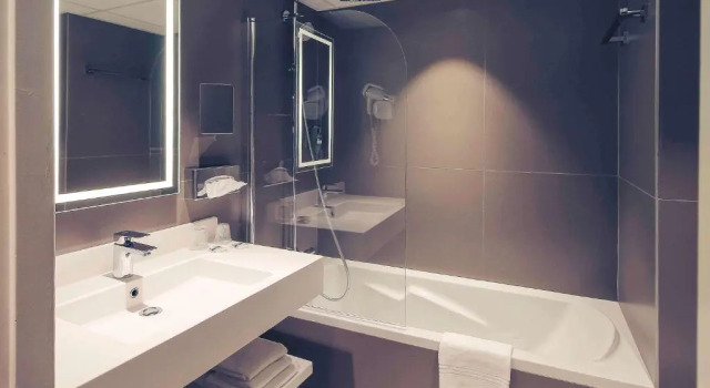 Семейный номер Standard Hotel Mercure Blois Centre