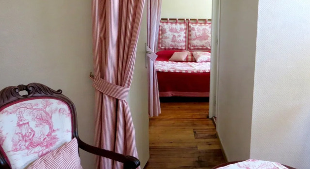 Номер Comfort Logis Hôtel Le Clos Pité