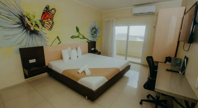Двухместный номер Deluxe с балконом Curacao Airport Hotel