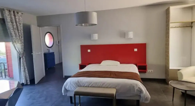 Номер Classic Logis Hotels - Hôtel et Restaurant Le Relais des Garrigues