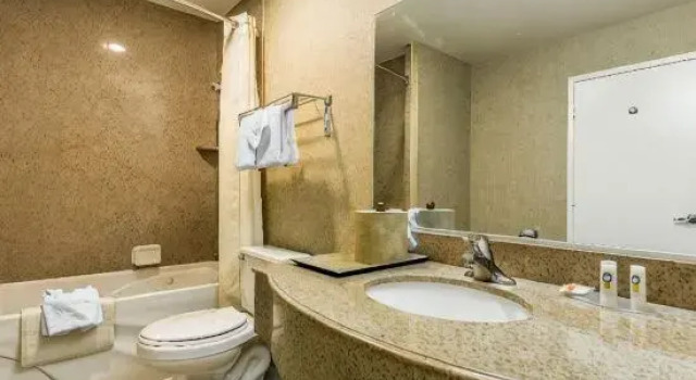 Люкс Quality Inn Near China Lake Naval Station