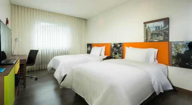 Четырёхместный номер Standard Hampton by Hilton Medellin