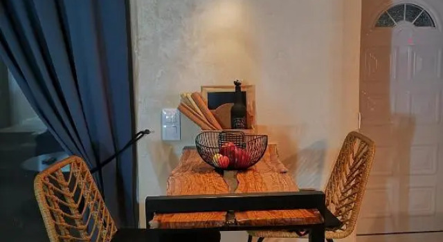 Gratelia Studio Damnoni