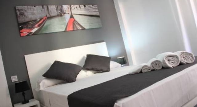 Click&Booking Apartamentos Skorpios