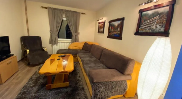Коттедж с 4 комнатами Holiday Homes Durmitorski Gaj