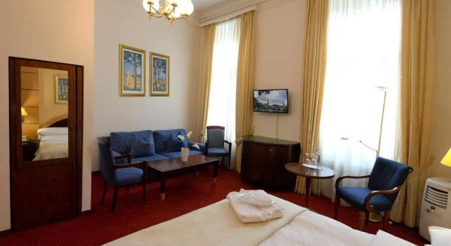 Полулюкс Hotel am Kochbrunnen