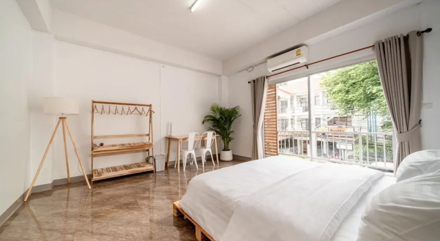 Номер Deluxe Socialer Coliving & Coworking Space