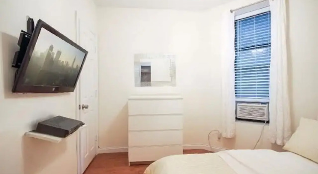 Апартаменты с 4 комнатами Washington Heights Apartments