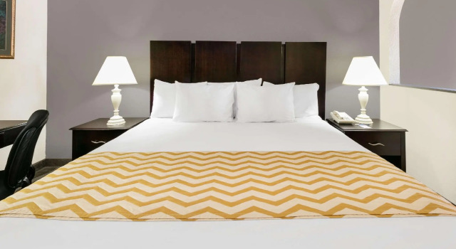 Двухместный номер Standard Travelodge Inn & Suites by Wyndham Norman