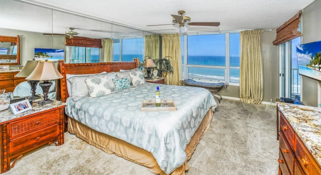 GulfSide 0706 by RedAwning, Varaa Hotelli Hotellit Emerald Coast uima-altaalla, Uima-allas