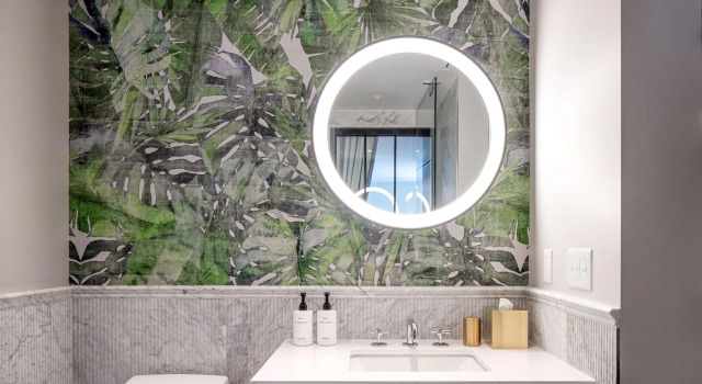 Четырёхместный номер Standard с балконом The Ray Hotel Delray Beach, Curio Collection By Hilton
