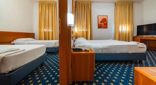 Трёхместный номер Standard Prealpi Hotel