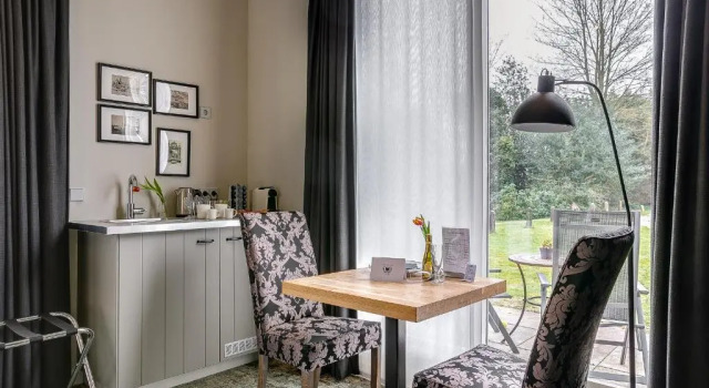 Полулюкс Deluxe Boutique Hotel t Vosje
